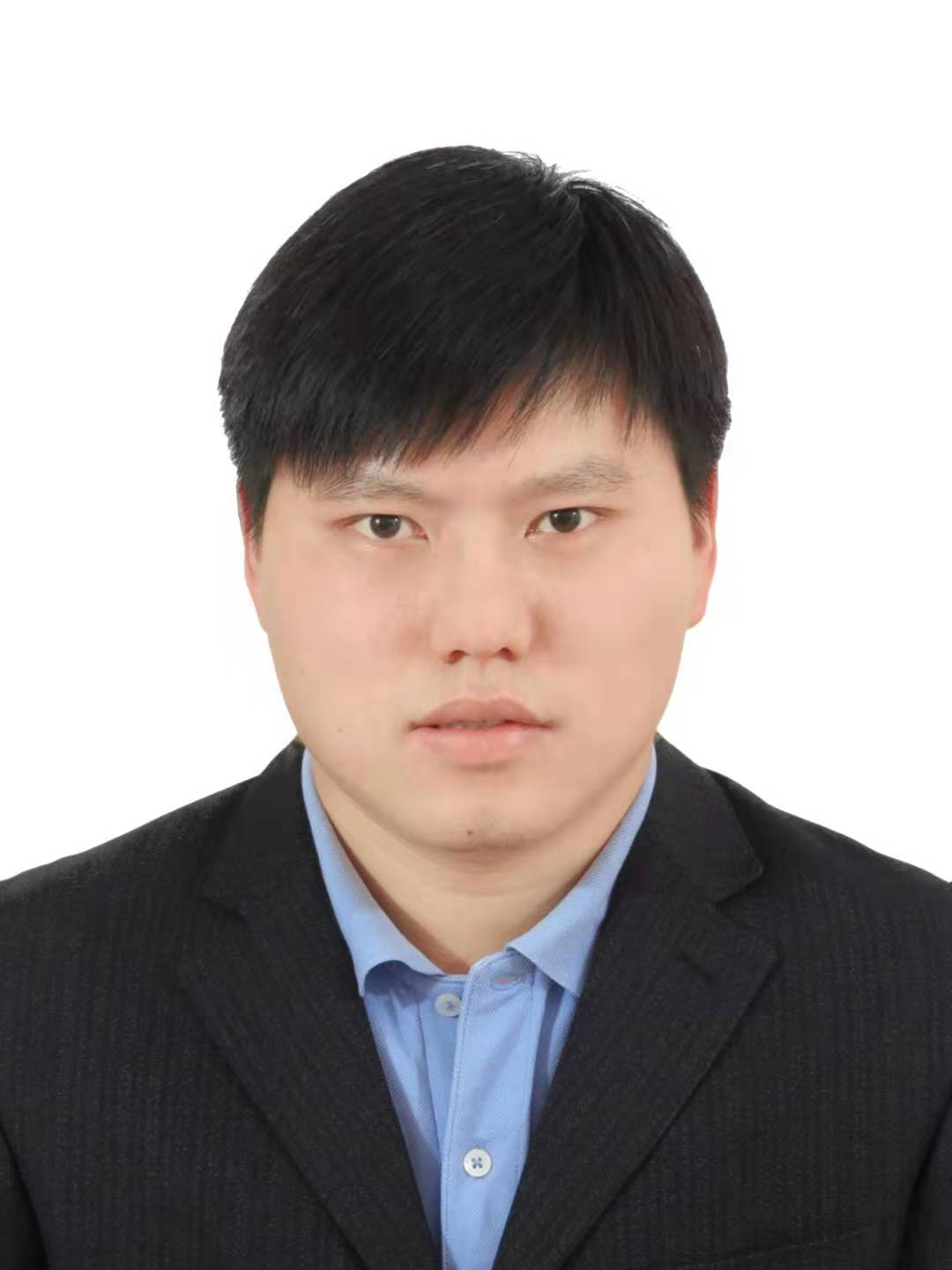 杨健.jpg